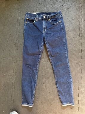 GAP Women's Skinny Jeans in Deep Blue Wash